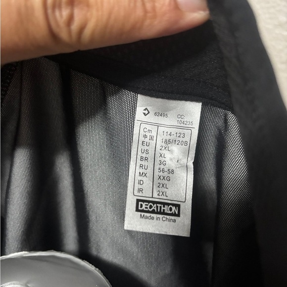 BTWIN Black Road Cycling Water Proof Jacket - Picture 5 of 7